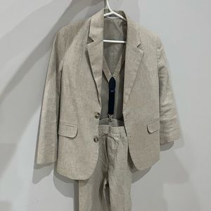 Izod boys linen suit size 6